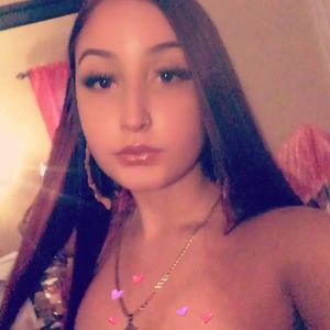 Meet your Posher, Celia